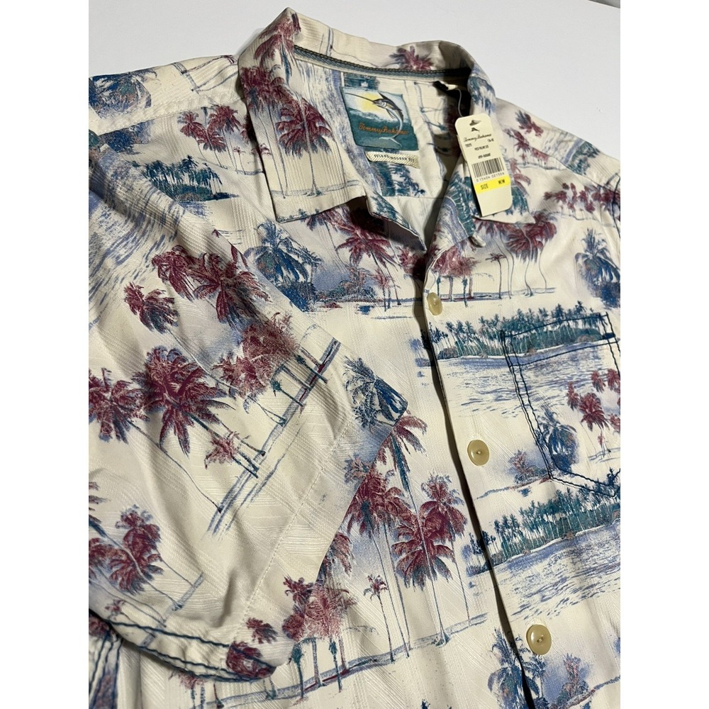 Tommy Bahama Shirt Mens MEDIUM Silk Palm Tree Hawaiian Camp Aloha Island Modern